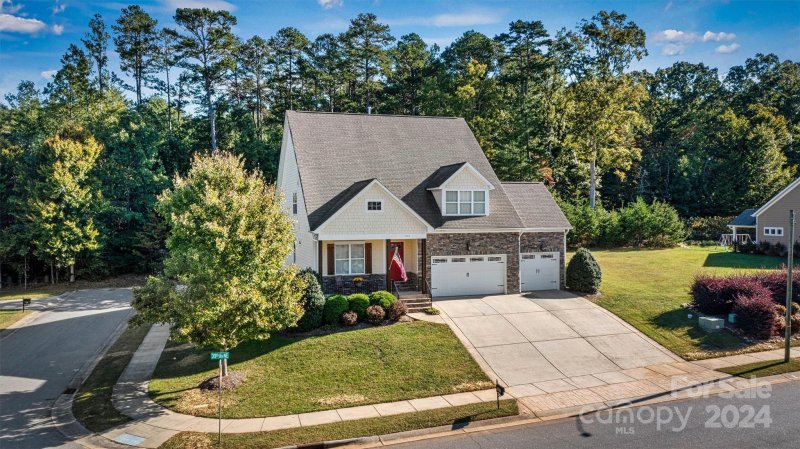 Property image 4 at 1203 39th Avenue, Hickory, NC 28601