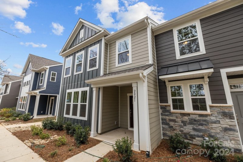 Property image 2 at 2021 Near Point Road, Charlotte, NC 28208