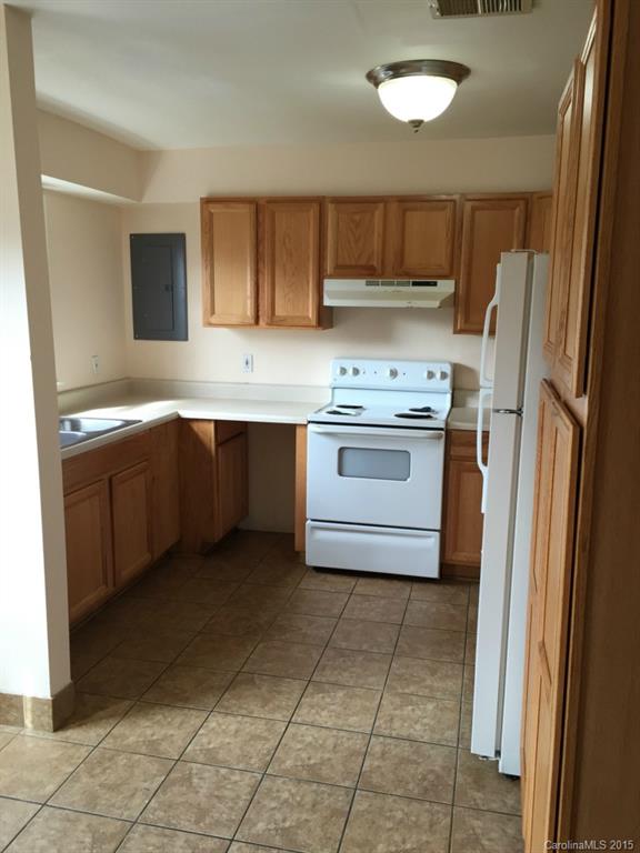 Property image 2 at 311 Skyland Avenue, Charlotte, NC 28205