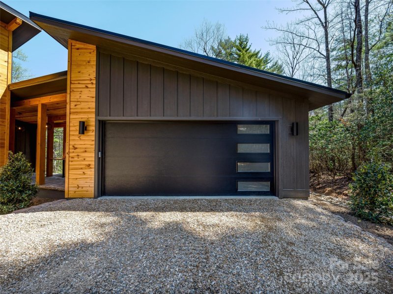 Property image 3 of 141 Danny Lane in Blackberry Cove, Brevard, NC 28712