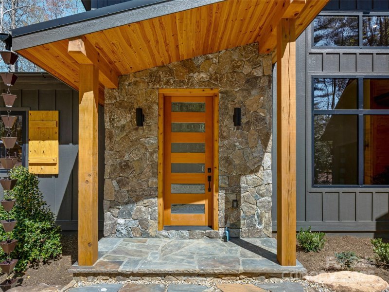 Property image 5 of 141 Danny Lane in Blackberry Cove, Brevard, NC 28712