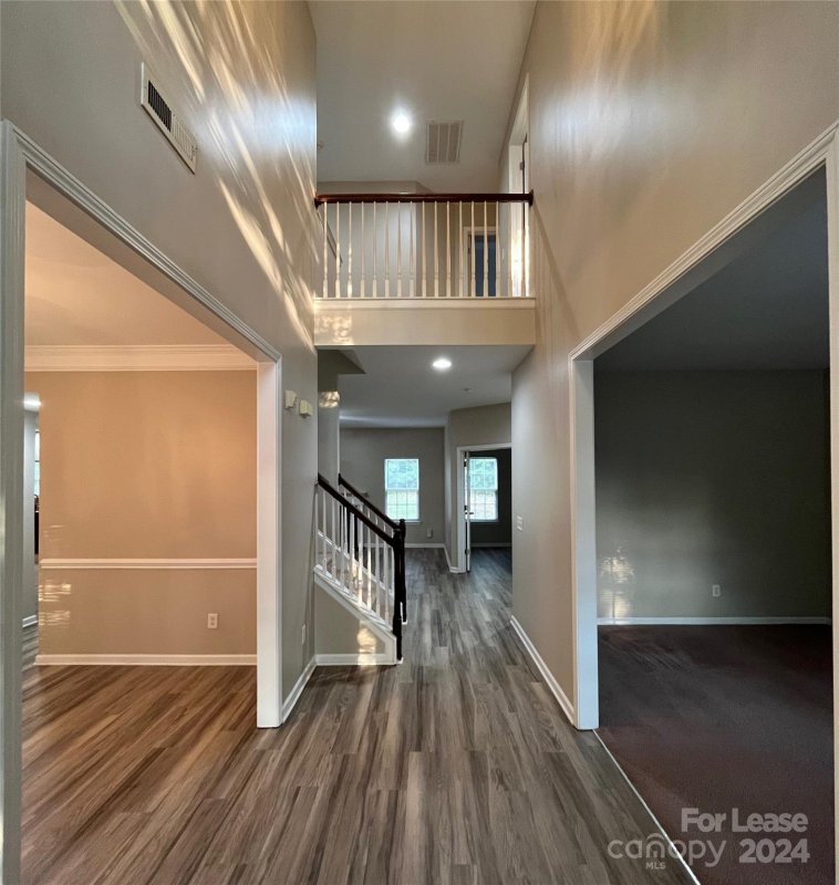 Property image 2 at 5504 Freestone Drive, Charlotte, NC 28216