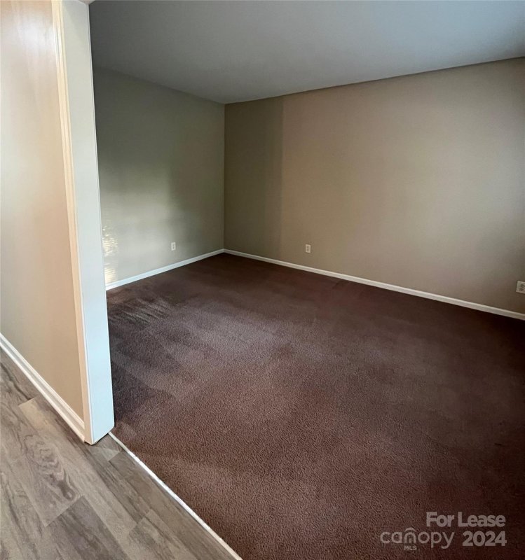 Property image 3 at 5504 Freestone Drive, Charlotte, NC 28216