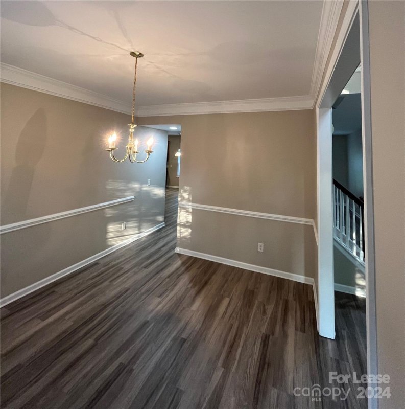 Property image 5 at 5504 Freestone Drive, Charlotte, NC 28216