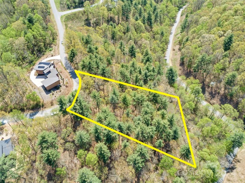 Property image 4 at 21 Villa Nova Drive, Asheville, NC 28804