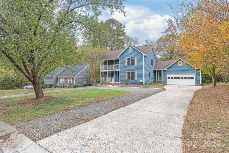 Property image 5 at 6307 Deep Forest Lane, Charlotte, NC 28214