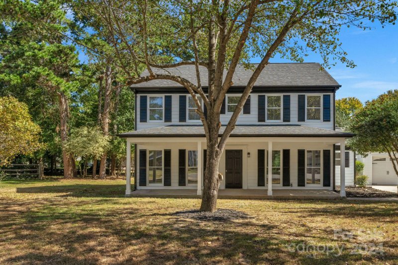 Property image 2 at 2538 Clearkirk Court, Matthews, NC 28105