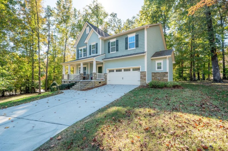 Property image 2 at 8434 Aspen Court, Charlotte, NC 28227