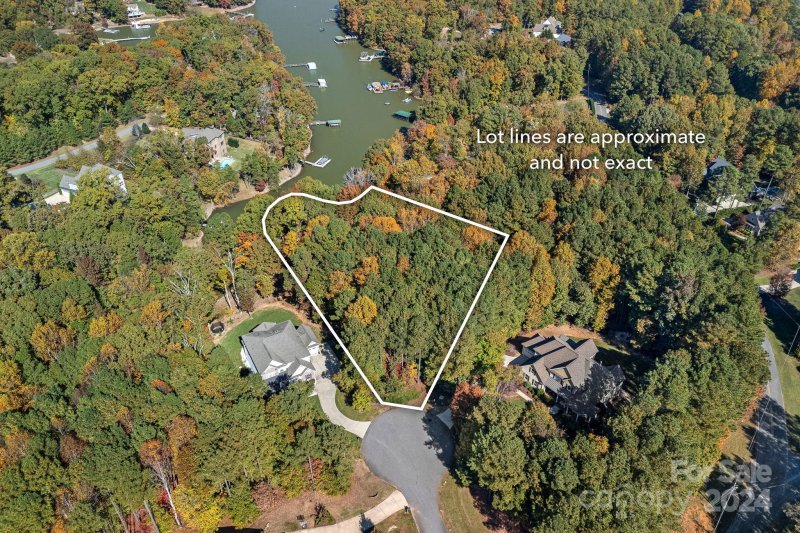 Property image 2 at 110 Bantam Place, Mooresville, NC 28117