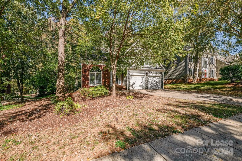 Property image 2 at 6716 Elmstone Drive, Charlotte, NC 28277