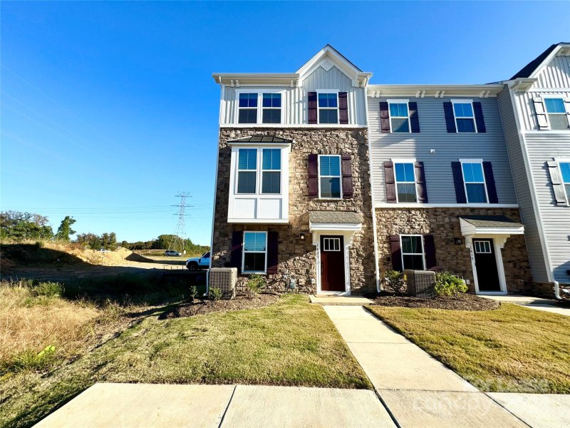 1423 Newell Towns Lane