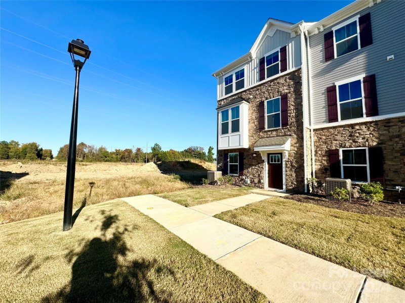 Property image 2 at 1423 Newell Towns Lane, Charlotte, NC 28262