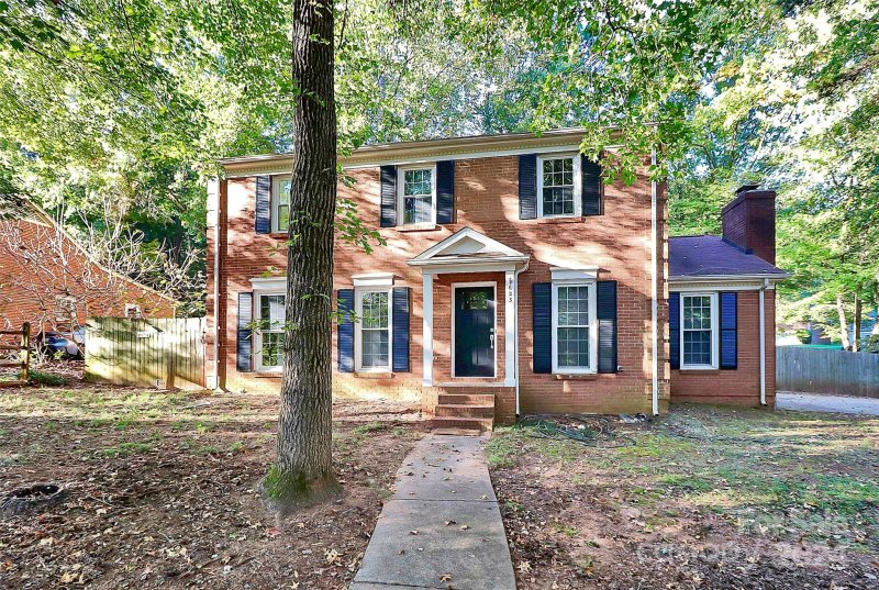 Property image 2 at 623 Trail Ridge Road, Matthews, NC 28105
