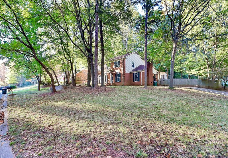 Property image 5 at 623 Trail Ridge Road, Matthews, NC 28105