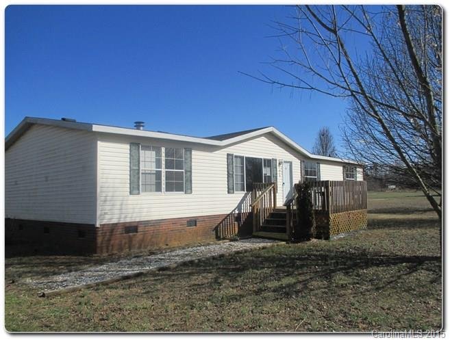 Property image 2 at 5028 Suncrest Farms Lane, Crouse, NC 28033