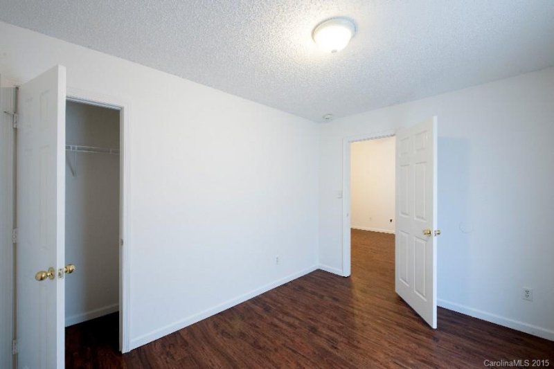 Property image 5 at 1341 Toddville Road, Charlotte, NC 28214