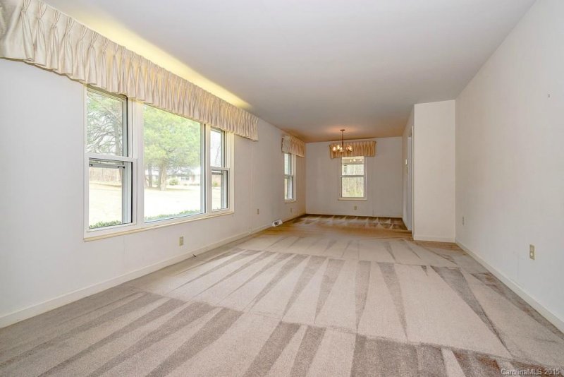 Property image 3 at 2901 Beaman Avenue, Charlotte, NC 28273
