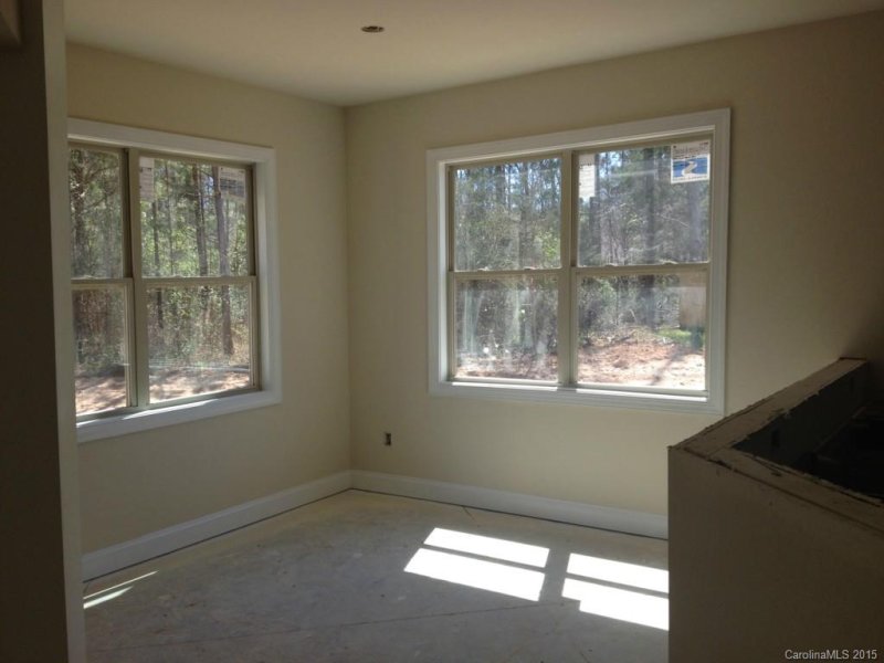 Property image 2 at 7902 Grove Hall Avenue, Mint Hill, NC 28227