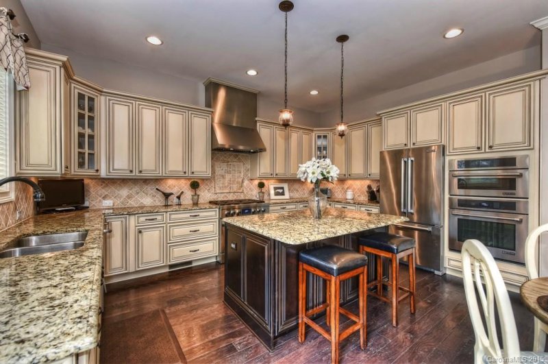 Property image 3 at 4110 Banfield Place, Charlotte, NC 28226