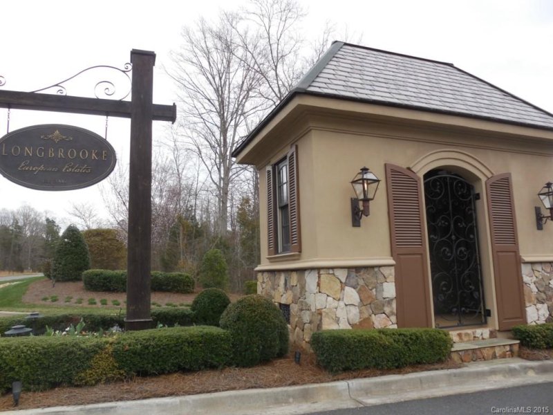 Property image 4 at 5160 Longbrook Court, Fort Mill, SC 29707