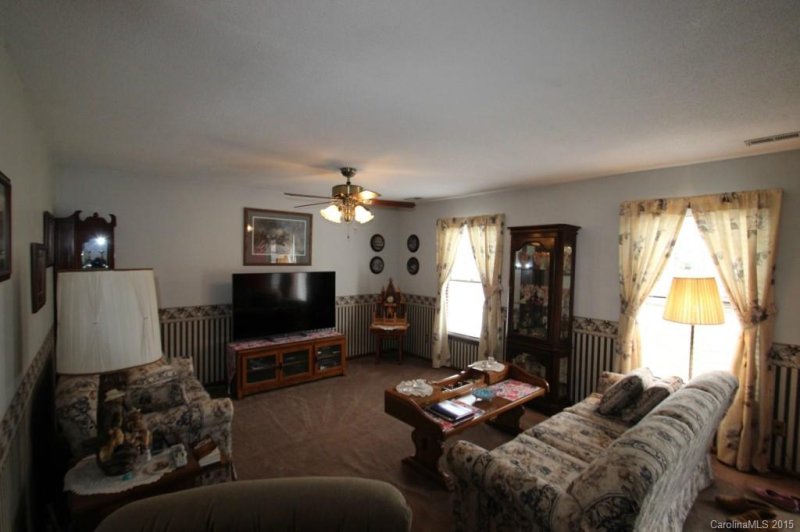 Property image 2 at 2200 Medlin Court, Kannapolis, NC 28083