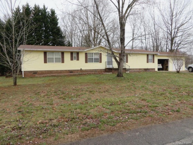 3429 Rock Creek Drive