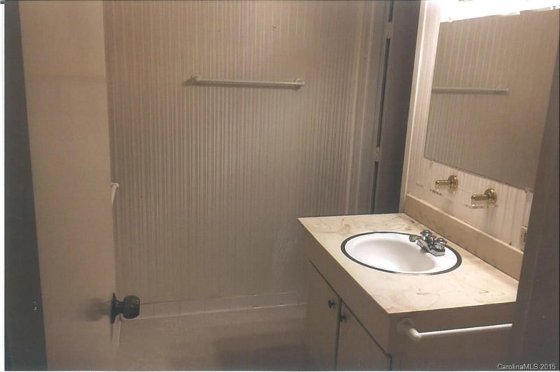 Property image 5 at 1300 Reece Road, Charlotte, NC 28209