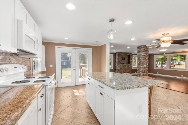 Property image 4 at 4108 Scarlet Street, Matthews, NC 28104