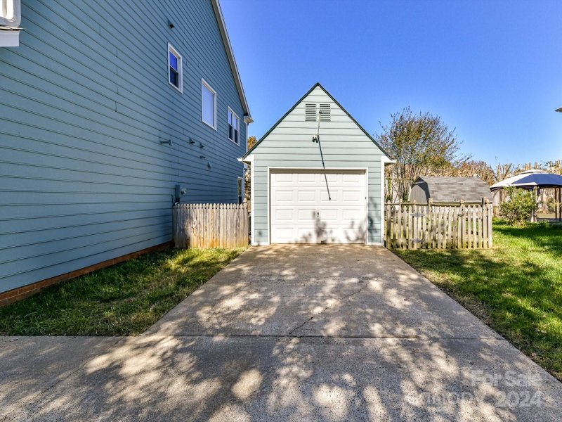 Property image 3 at 9117 Old Barnette Place, Huntersville, NC 28078