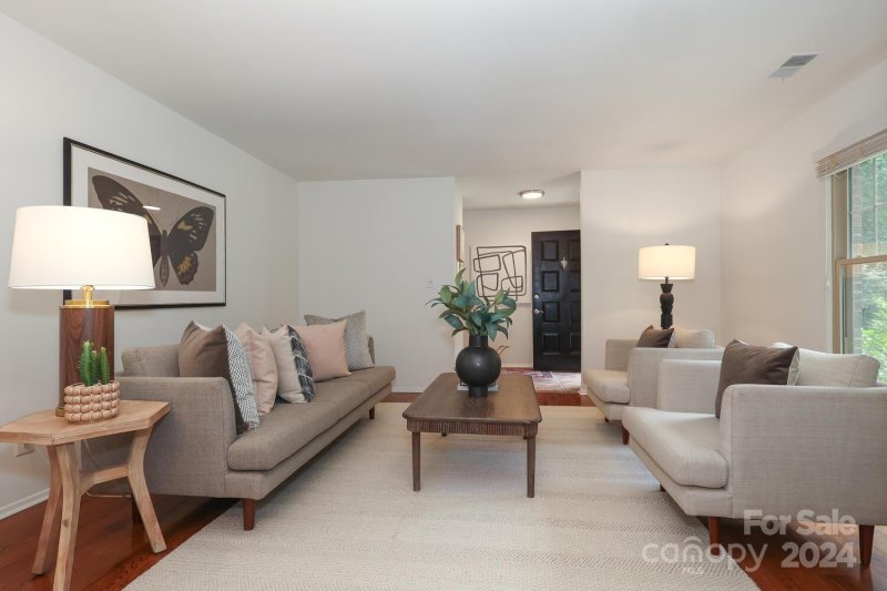 Property image 5 at 9235 New Towne Drive, Matthews, NC 28105