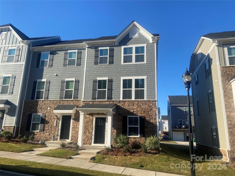 Property image 2 at 3309 Timber Mill Drive, Matthews, NC 28104