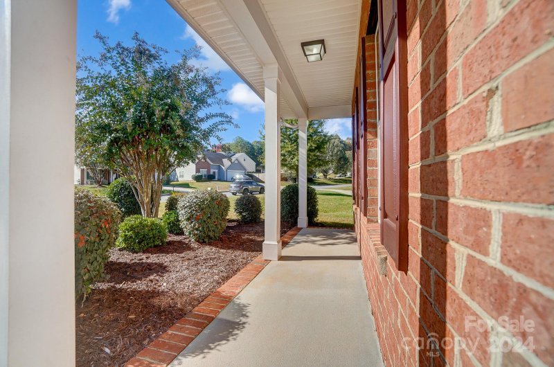 Property image 4 at 2109 Thorn Crest Drive, Waxhaw, NC 28173