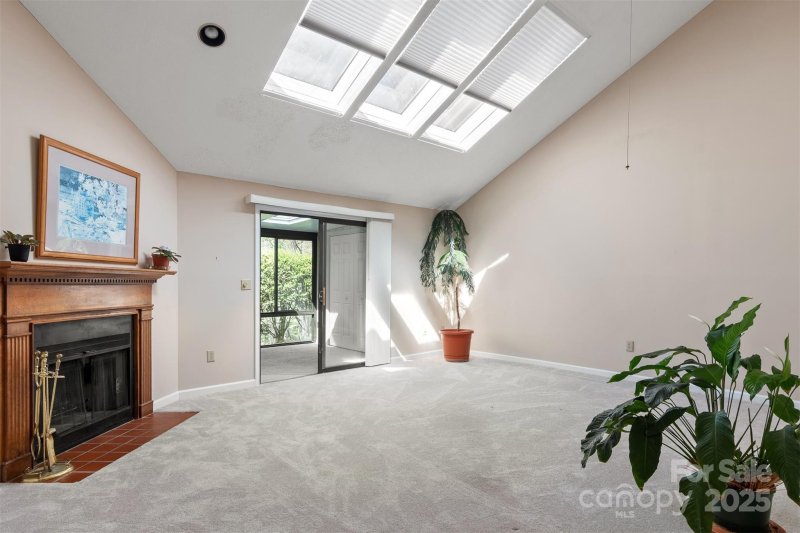 Property image 5 at 1652 12th Street, Hickory, NC 28601