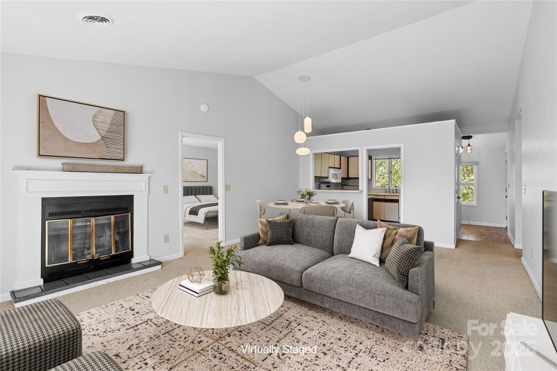 Property image 4 of 432 Windswept Drive in Windswept Views, Asheville, NC 28801