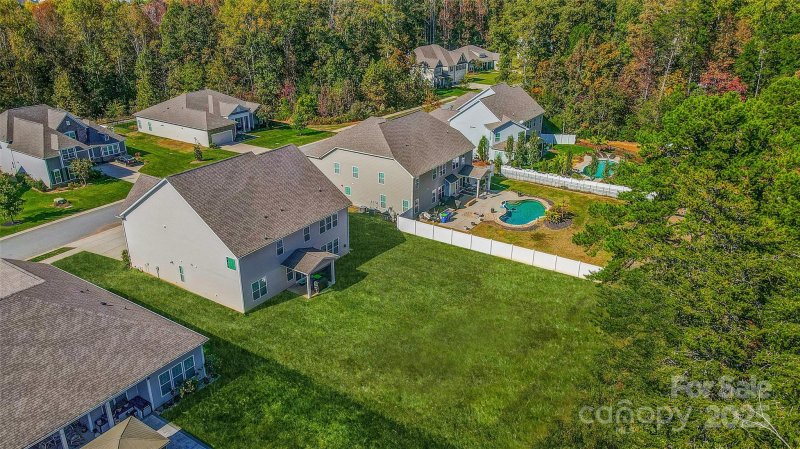 Property image 2 at 7041 Barnstone Court, Denver, NC 28037