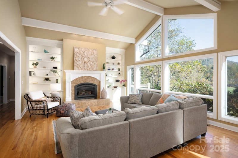 Property image 4 at 32 Scenic Valley Drive, Barnardsville, NC 28709