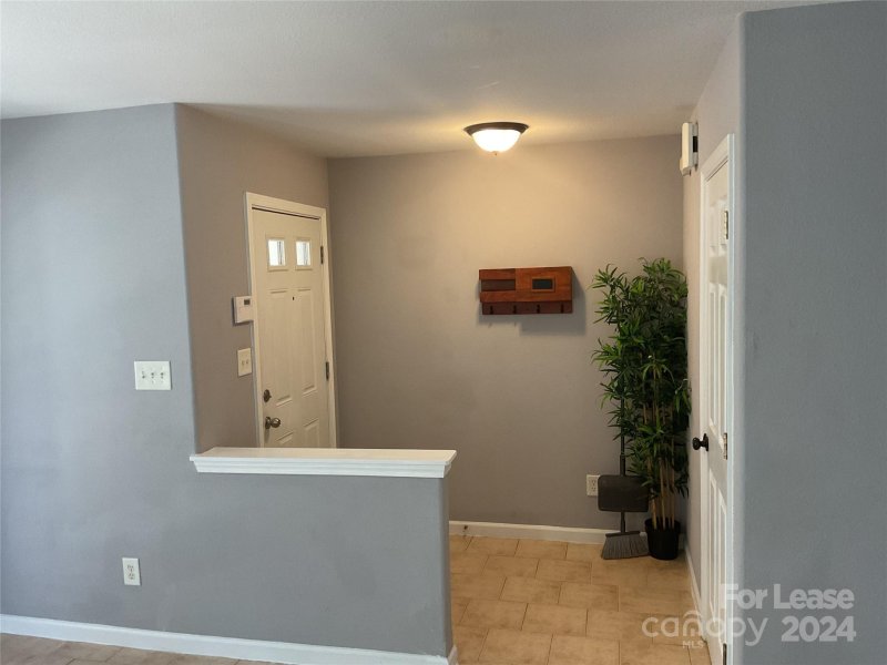 Property image 2 of 9619 Littleleaf Drive in Kingstree, Charlotte, NC 28215