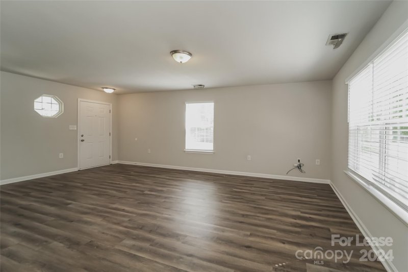 Property image 3 at 5705 Kelden Walker Lane, Charlotte, NC 28269