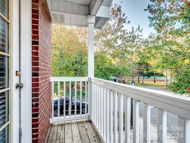 Property image 3 at 917 Shearer Street, Davidson, NC 28036