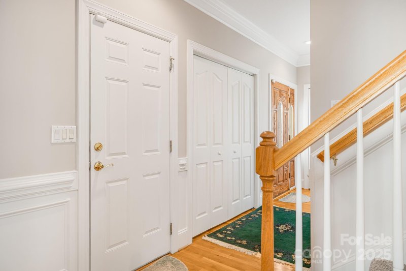 Property image 5 of 8 Sweet Gum Drive in East Ridge, Asheville, NC 28805