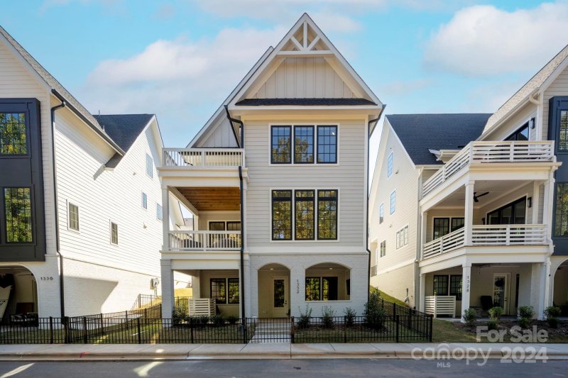 Property image 2 at 1332 Portofino Place, Davidson, NC 28036