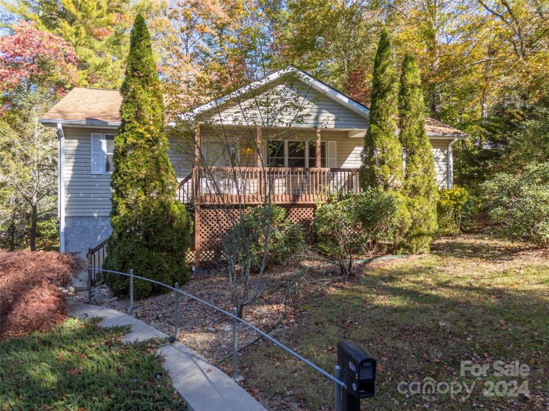 Property image 5 at 103 Lone Eagle Lane, Hendersonville, NC 28739