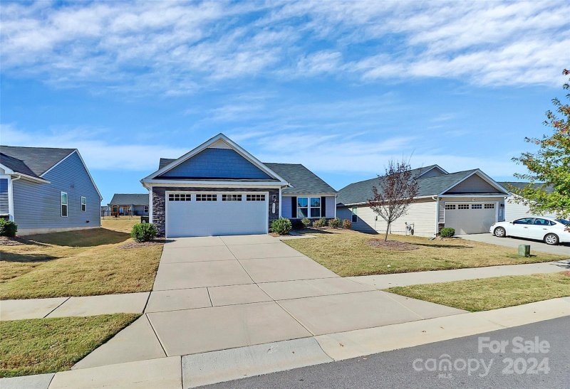 Property image 3 at 4321 Stream Dale Circle, Concord, NC 28027