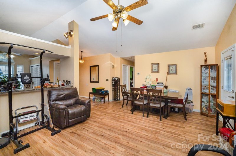 Property image 5 at 9908 Dunfries Road, Matthews, NC 28105