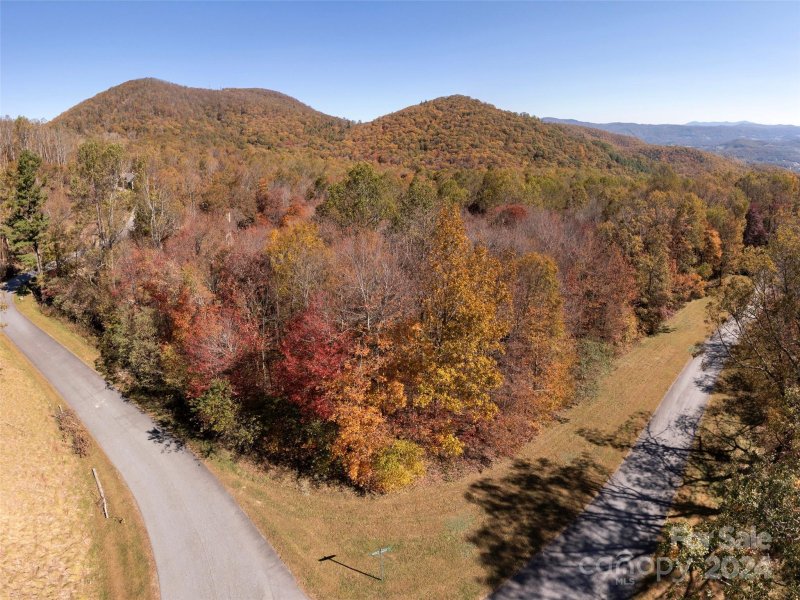 Property image 3 of 0 Grand Highland Drive in Grand Highlands at Bearwallow, Hendersonville, NC 28792