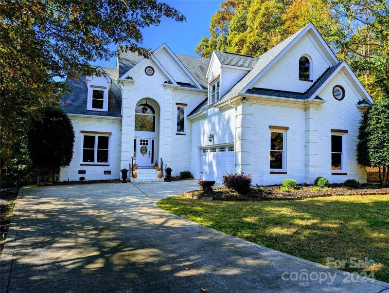 Property image 2 at 640 Amberly Crossing, Fort Mill, SC 29708