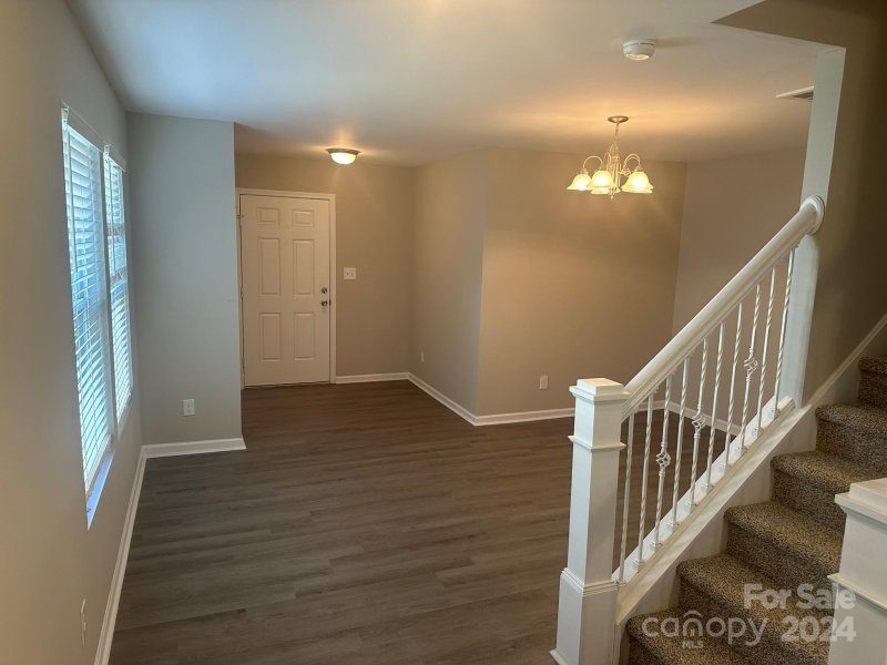 Property image 5 at 5907 Fazenda Drive, Charlotte, NC 28214