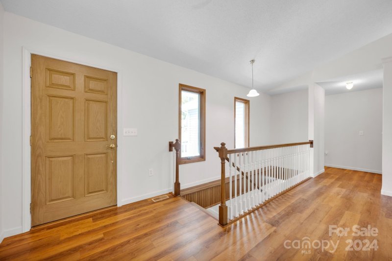 Property image 4 at 1617 1623 9th Street Place, Hickory, NC 28602