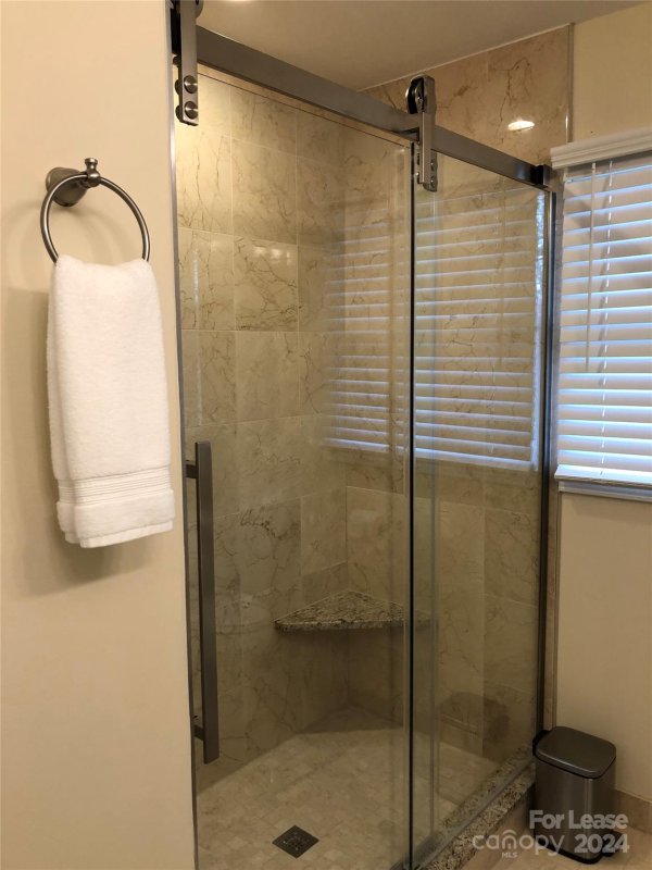 Property image 3 at 606 Olmsted Park Place, Charlotte, NC 28203