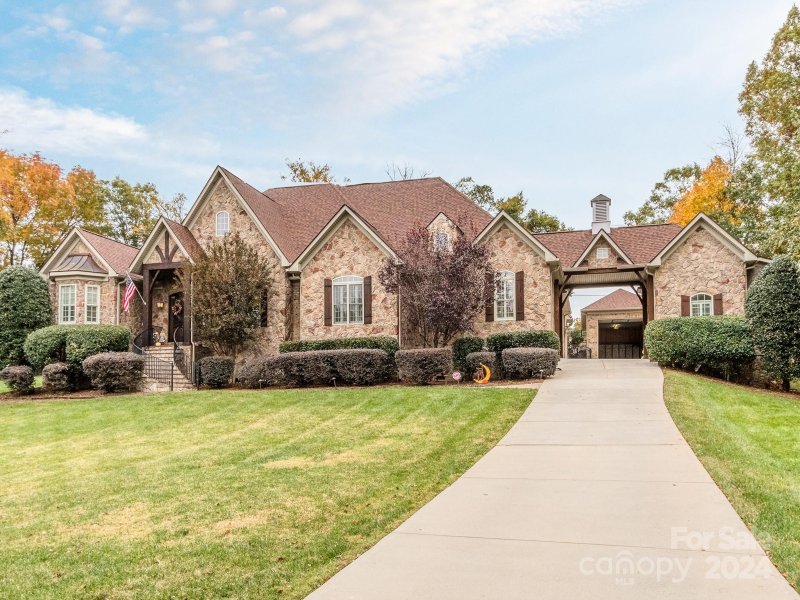 Property image 2 at 736 Cooks Cove Ridge, Clover, SC 29710